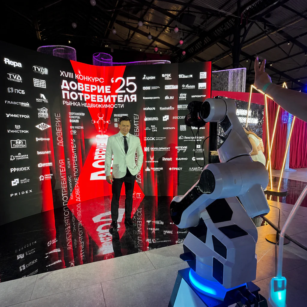 Glambot роборука со световым комплектом